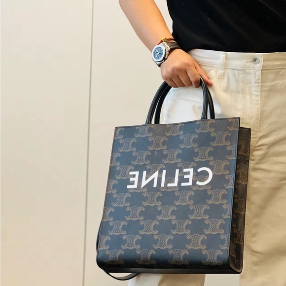 Celine vertical tote medium size - Picture 3 of 8